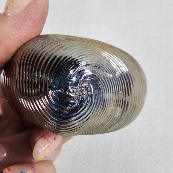 Glass iridescent heart. - Picture 6 of 6